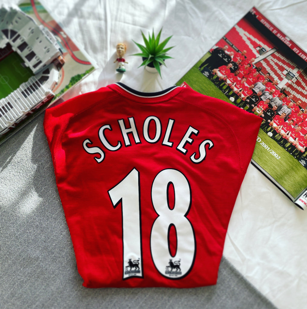 2000 02 Manchester United Home Shirt Scholes 18 Very Good