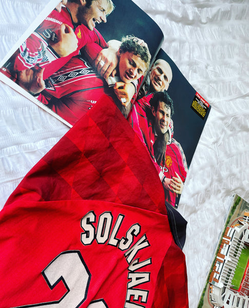 1996-98 Manchester United Home Shirt | Solskjaer #20 | Good | Large