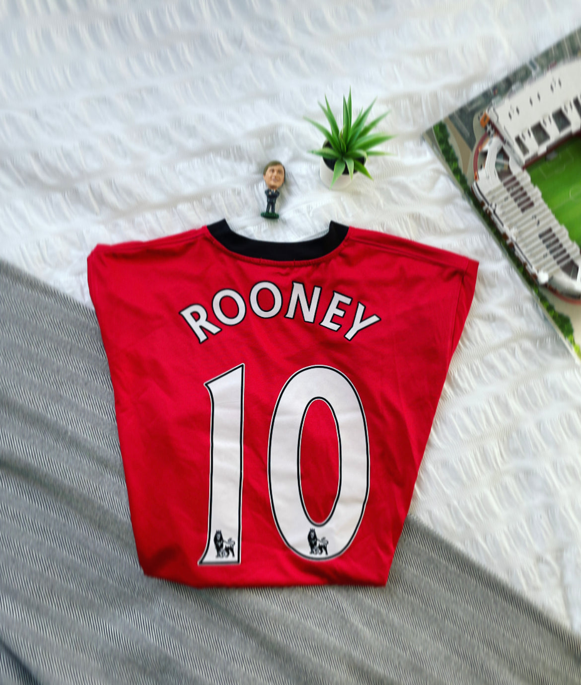 2009-10 Manchester United Home Shirt | Rooney #10 | Mint | XL