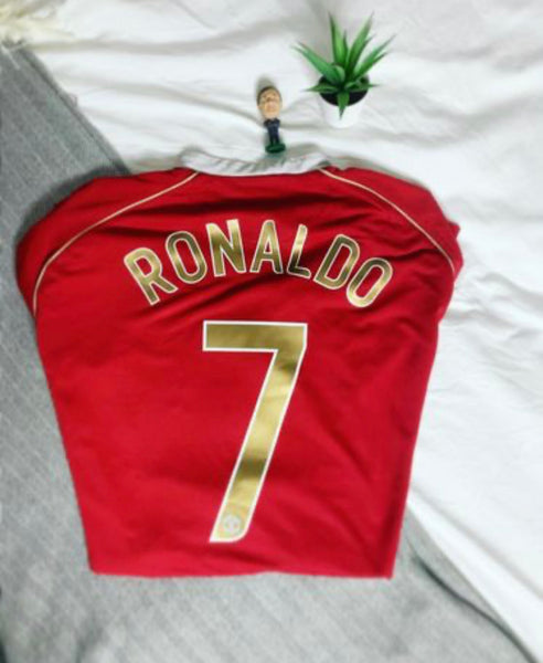 2006-07 Manchester United Home Shirt Ronaldo #7 | Very Good | Large