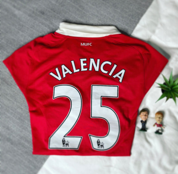 2010-11 Manchester United Home Shirt Valencia #25 | Mint | L