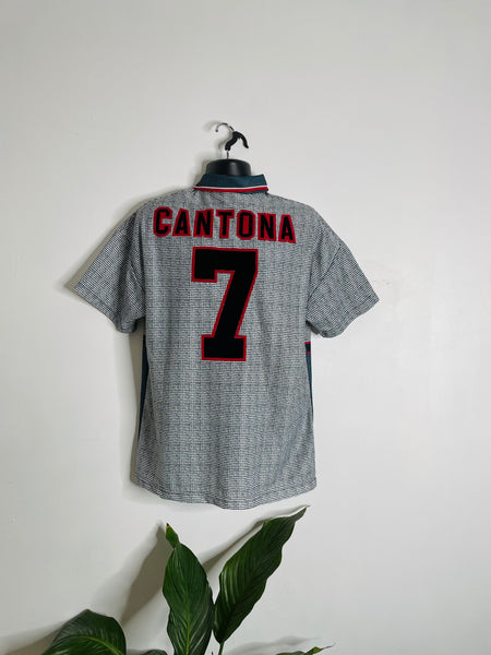 1995-96 Manchester United Away Shirt Cantona #7 | Mint | L