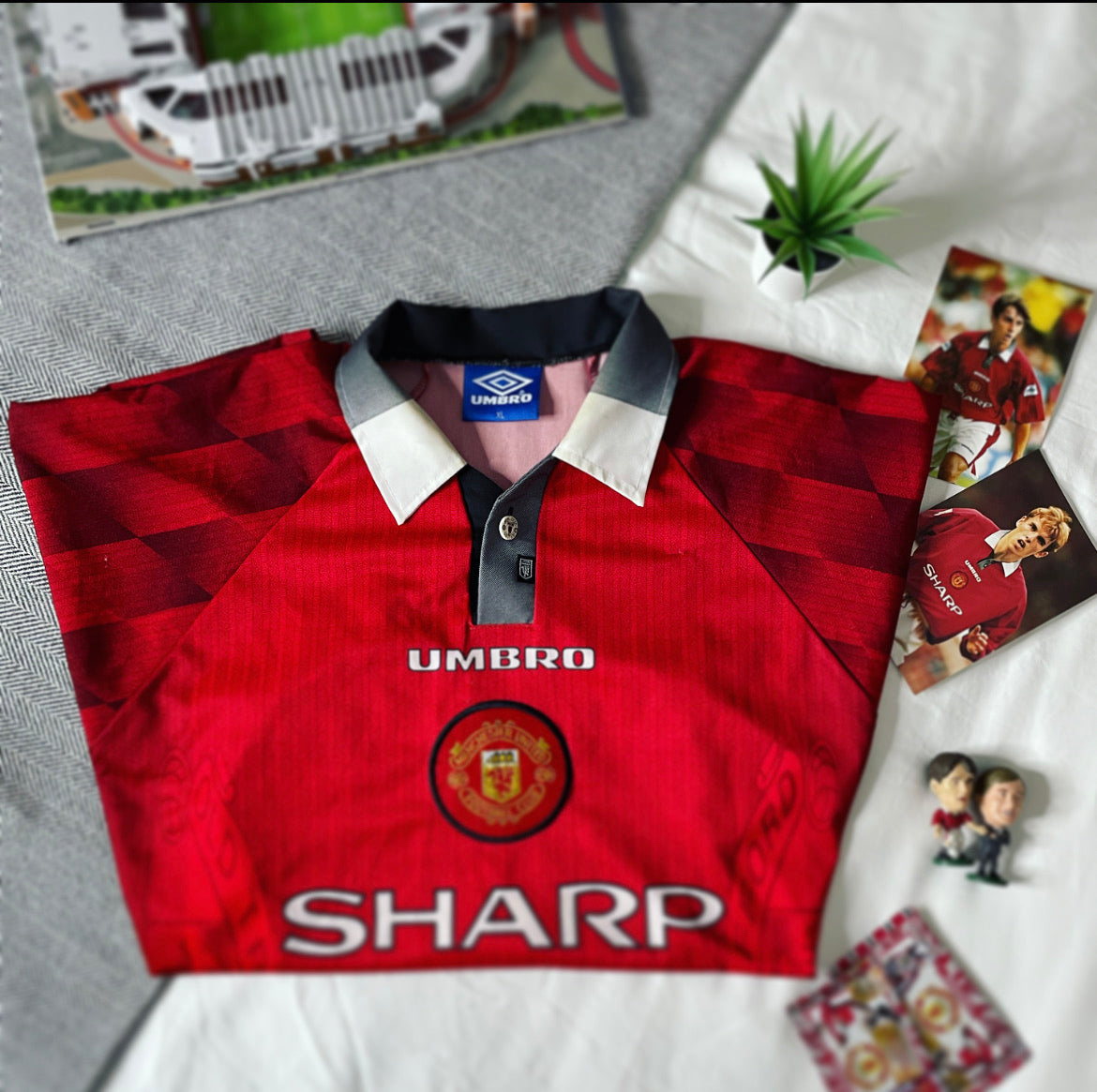 1996-98 Manchester United Home Shirt | Very Good | L