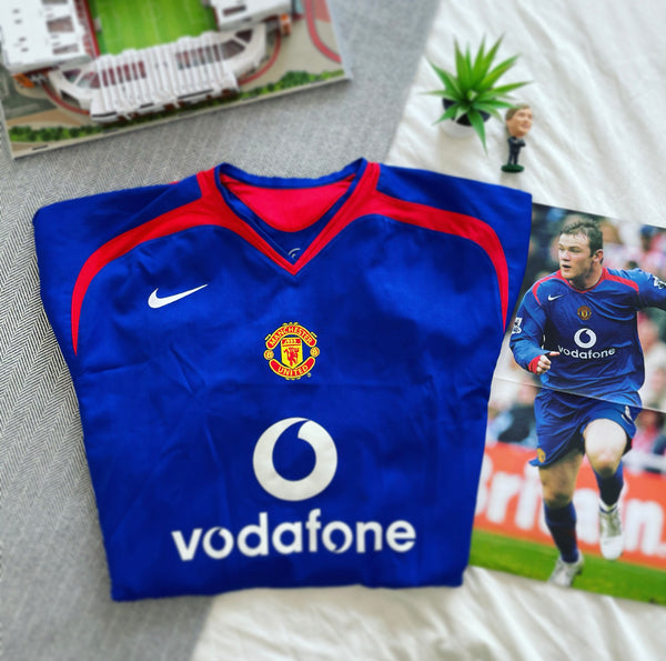 2005-06 Manchester United Away Shirt | Vidic #15 | Mint | XL