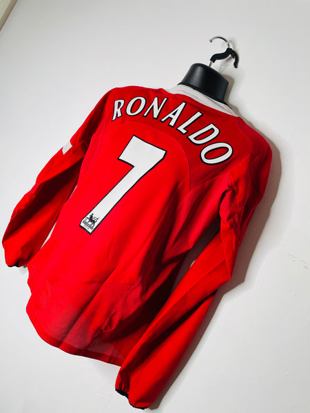 2004-06 Manchester United Home Shirt Longsleeve | Ronaldo #7 | Very Good | Medium