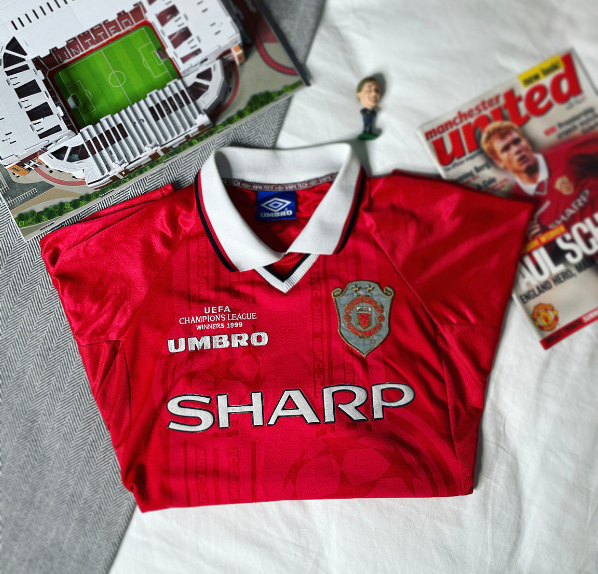 1997-99 Manchester United European ‘Treble’ Shirt Beckham #7 | Very Good | XL