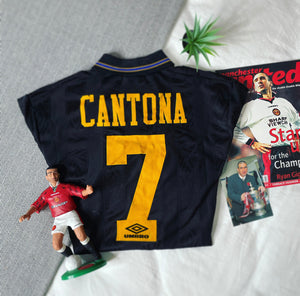 1993-95 Manchester United Away Shirt Cantona #7 | Very Good | Medium