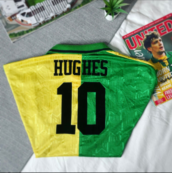 1992-94 Manchester United Third Shirt Hughes #10 | Mint | L