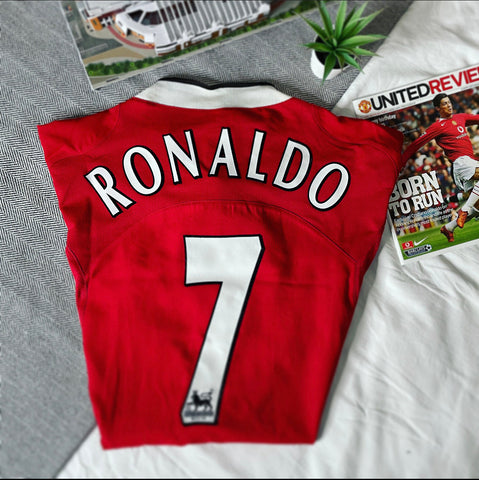 Manchester United 2007 2008 2009 home shirt jersey red XL size Nike Ronaldo  era.
