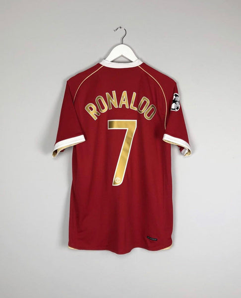 2006-07 Manchester United Home Shirt Ronaldo #7 | Mint | Large